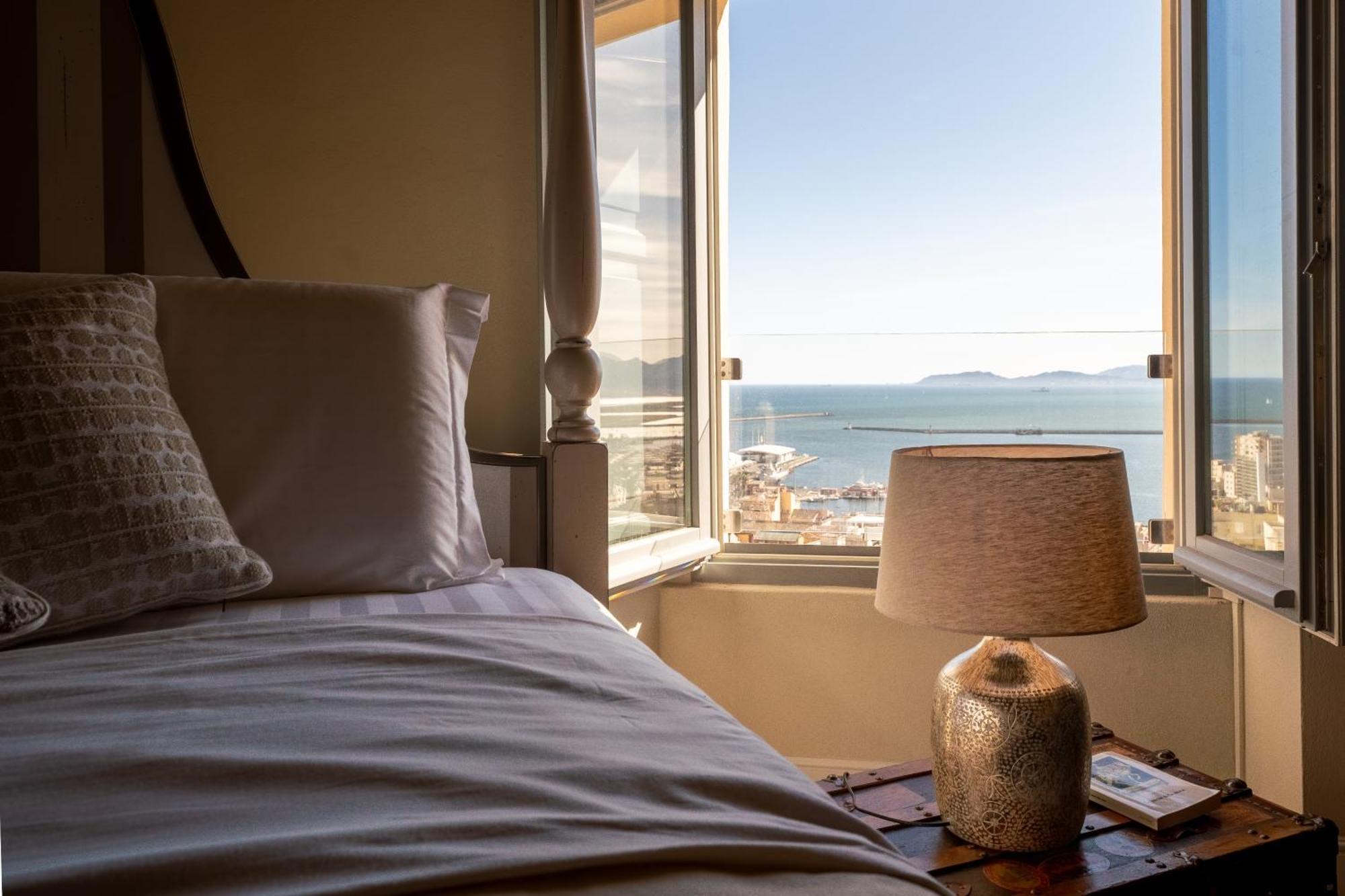 Hotel Palazzo Boyl 1840 Cagliari Esterno foto